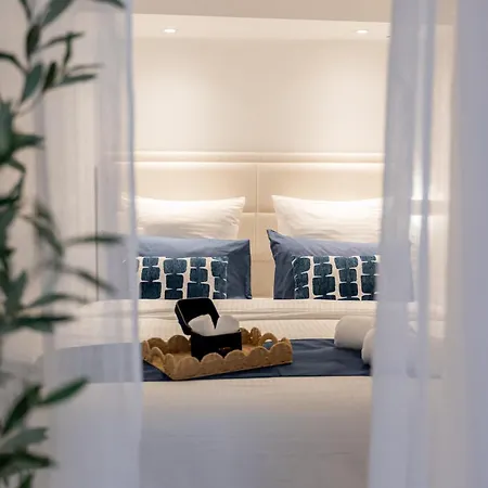 Mediterranean Yachting - Jacuzzi - Suquet Apartment