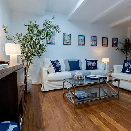 Mediterranean Yachting - Jacuzzi - Suquet Apartment *